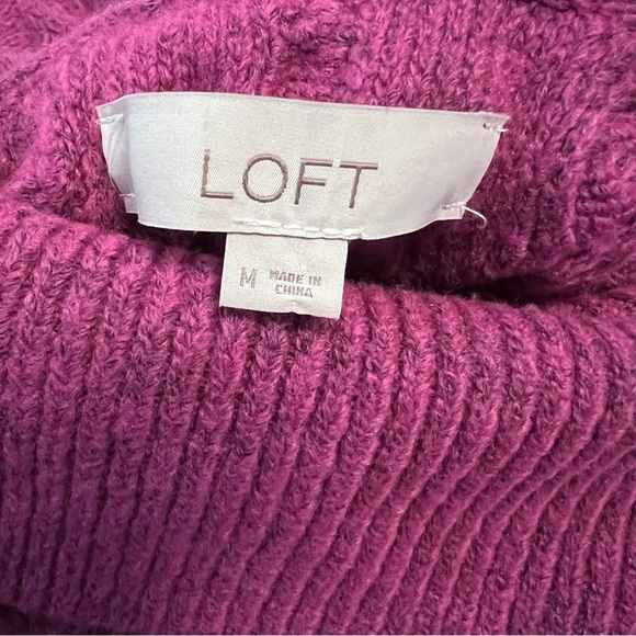 Loft Purple Cable Knit Cowl Neck Sweater M - Picture 4 of 5